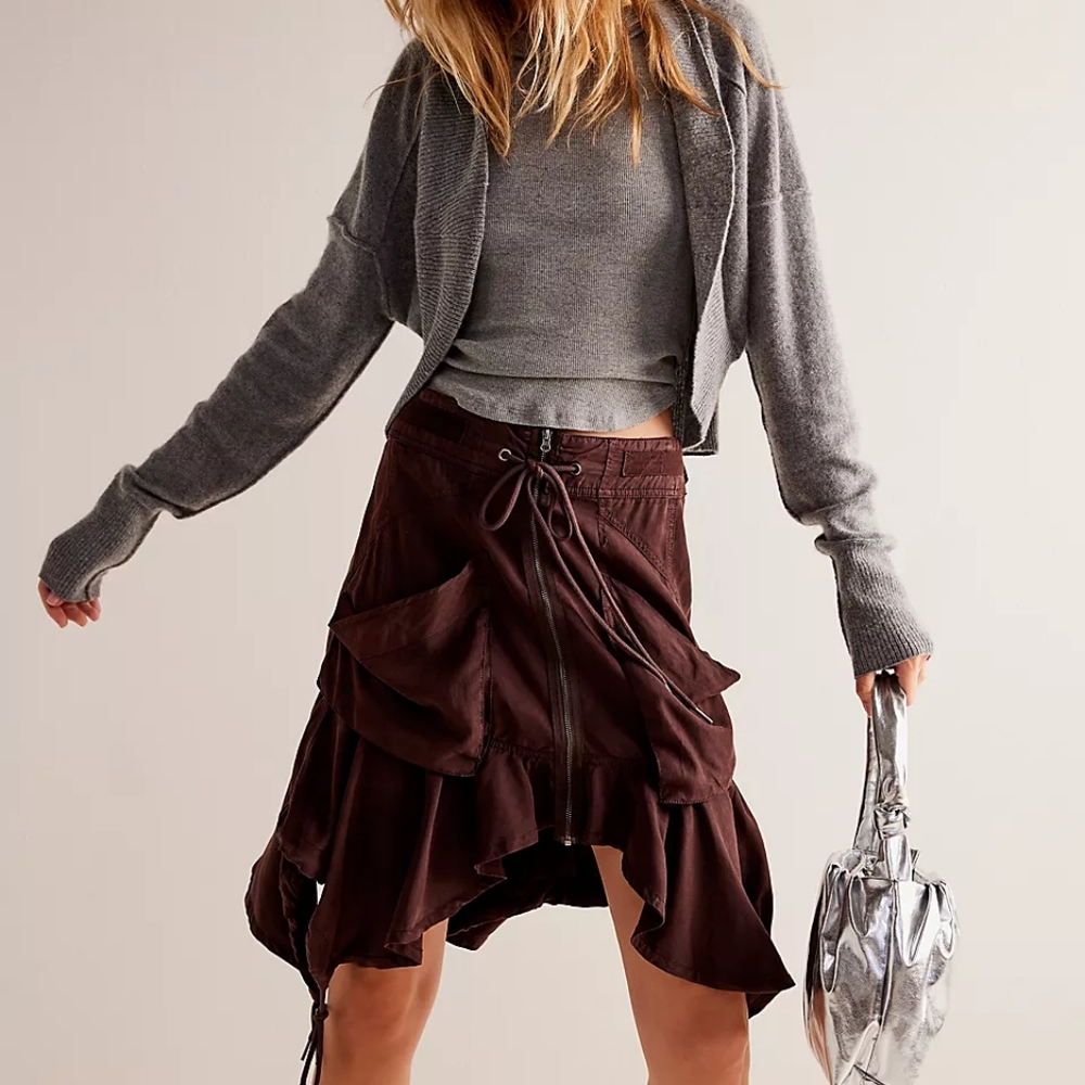 Paxton parachute utility skirt. Free People. New with tags size 8. Black.